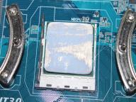 Angehngtes Bild: CPU mit WLP.jpg