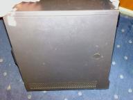 Angehngtes Bild: ThinkCentre_03_rechte_Seite.jpg