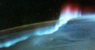 Angeh�ngtes Bild: Aurora_Space.jpg