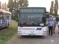 Angeh�ngtes Bild: scheiss_technik_bus.jpg
