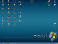 Angehngtes Bild: desk3.JPG