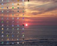 Angeh�ngtes Bild: desk_06.08.04.JPG